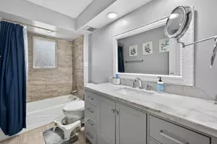 9620 S Kedvale Ave, Oak Lawn, IL 60453 - Photo 8