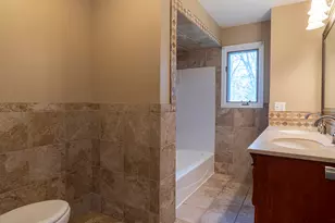 761 Cynthia Dr, Lake Holiday, IL 60548 - Photo 14