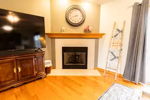 1404 Willow Ln, Chemung, IL 60033 - Photo 6