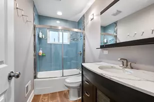 7027 Foster St, Morton Grove, IL 60053 - Photo 16