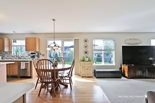 6517 Donegal Ln, McHenry, IL 60050 - Photo 8