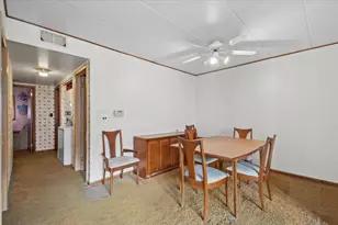 9620 W Higgins Rd, Rosemont, IL 60018 - Photo 6