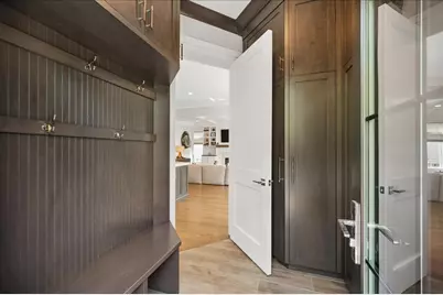 1121 Forest Avenue, Wilmette, IL 60091 - Photo 26