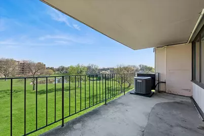 101 Bar Harbour Road #4L, Schaumburg, IL 60193 - Photo 12