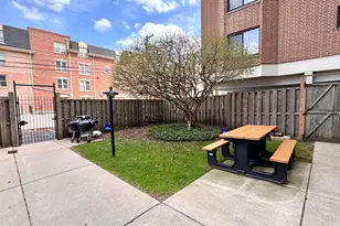 835 Judson Ave, Evanston, IL 60202 - Photo 16