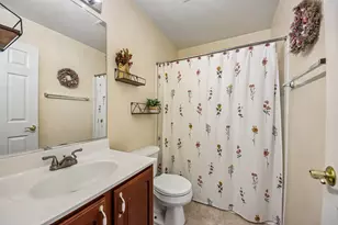 2986 Langston Cir, Saint Charles, IL 60175 - Photo 14