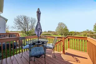 2986 Langston Cir, Saint Charles, IL 60175 - Photo 18