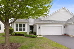 1702 Countryside Dr, Shorewood, IL 60404 - Photo 2