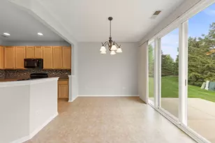 1702 Countryside Dr, Shorewood, IL 60404 - Photo 12