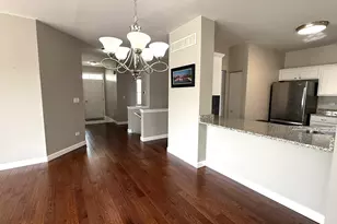 1719 Devonshire Ln, Shorewood, IL 60404 - Photo 2