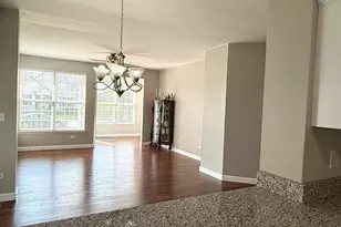 1719 Devonshire Ln, Shorewood, IL 60404 - Photo 4