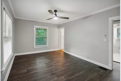 2078 Linden Avenue, Highland Park, IL 60035 - Photo 2