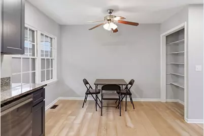 670 Versailles Circle #D, Elk Grove Village, IL 60007 - Photo 10
