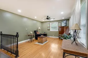 11226 Mandel Ave, Westchester, IL 60154 - Photo 6