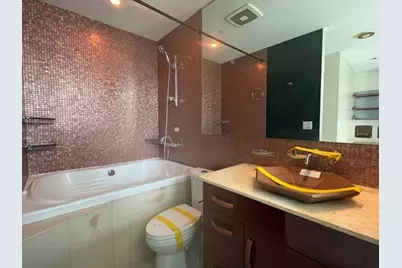 1000 W Leland Avenue #12BC, Chicago, IL 60640 - Photo 12