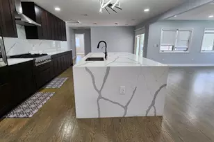 88 Gromer Rd, Elgin, IL 60120 - Photo 14