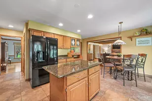 14 Hampton Ct, Algonquin, IL 60102 - Photo 12