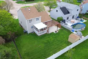 7 Gladys Ct, South Elgin, IL 60177 - Photo 26
