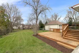 446 Longcommon Rd, Riverside, IL 60546 - Photo 18
