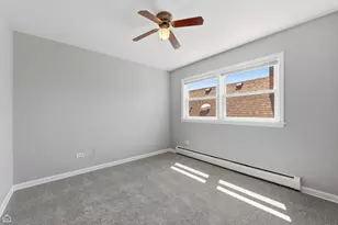 2918 N 75th Ct, Elmwood Park, IL 60707 - Photo 10
