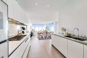 363 E Wacker Dr, Chicago, IL 60601 - Photo 10