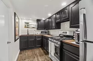 3923 W 106th St, Chicago, IL 60638 - Photo 12