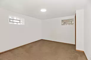 3923 W 106th St, Chicago, IL 60638 - Photo 16