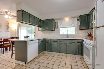 25493 W Lehmann Boulevard, Lake Villa, IL 60046 - Photo 10