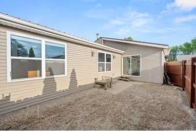 1605 Longwood Drive, Sycamore, IL 60178 - Photo 34