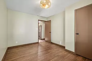 2 Walton Pl, Normal, IL 61761 - Photo 26