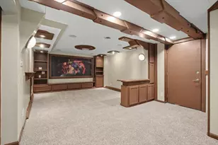 2 Walton Pl, Normal, IL 61761 - Photo 32