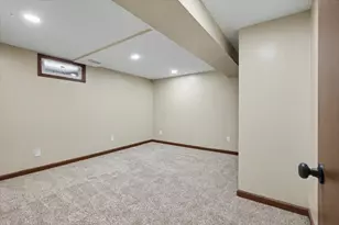 2 Walton Pl, Normal, IL 61761 - Photo 34