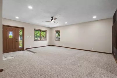 2 Walton Place, Normal, IL 61761 - Photo 18