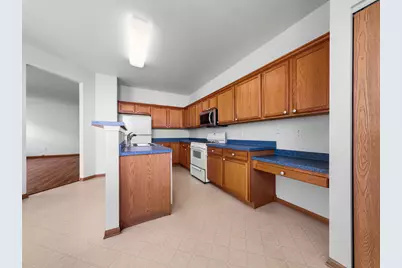 1566 Benzie Circle, Romeoville, IL 60446 - Photo 10