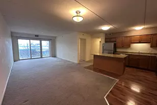 9864 Leland Ave, Schiller Park, IL 60176 - Photo 8