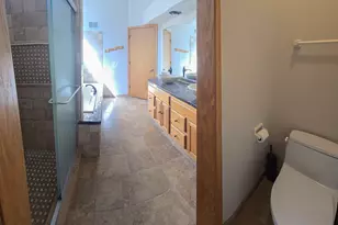 2015 N Evergreen Ave, Arlington Heights, IL 60004 - Photo 24