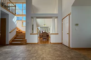 2015 N Evergreen Ave, Arlington Heights, IL 60004 - Photo 6