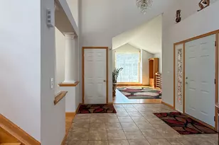 2015 N Evergreen Ave, Arlington Heights, IL 60004 - Photo 8