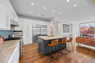 3321 N Sheffield Ave, Chicago, IL 60657 - Photo 6