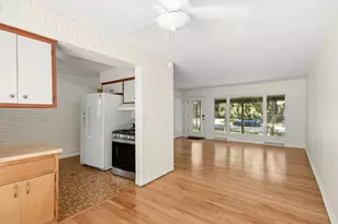 75 S 2nd Ave, Lombard, IL 60148 - Photo 6