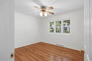 75 S 2nd Ave, Lombard, IL 60148 - Photo 18