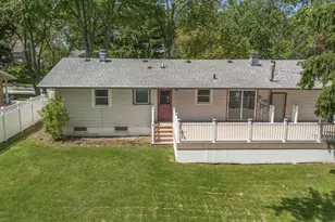 75 S 2nd Ave, Lombard, IL 60148 - Photo 42