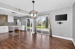 7662 Northway Dr, Hanover Park, IL 60133 - Photo 8