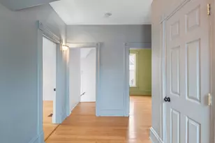 447 Ashland Ave, Elgin, IL 60123 - Photo 18