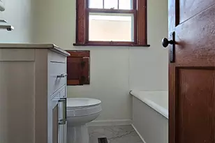 511 College Ave, Dixon, IL 61021 - Photo 16