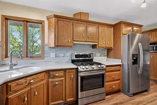 3211 Wild Oaks Ct, Joliet, IL 60431 - Photo 30