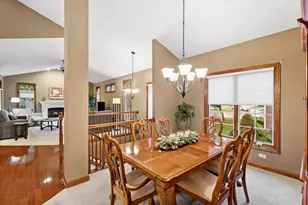 13105 Timber Ct, Palos Heights, IL 60463 - Photo 6