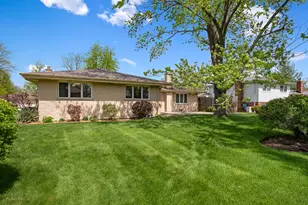 1621 Claremont Dr, Darien, IL 60561 - Photo 26