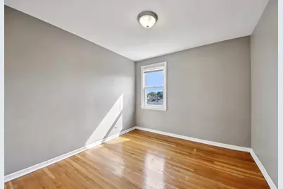6254 W Barry Avenue, Chicago, IL 60634 - Photo 16