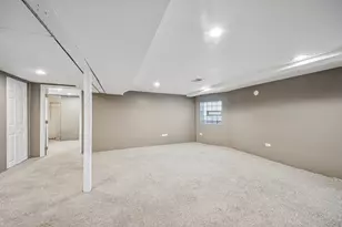 6254 W Barry Ave, Chicago, IL 60634 - Photo 22
